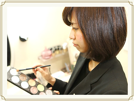 美容スタッフ 山本 磨由子